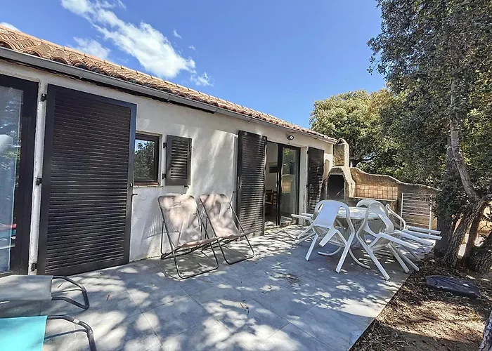 Holiday home Mini At 150m From The Of Santa Giulia